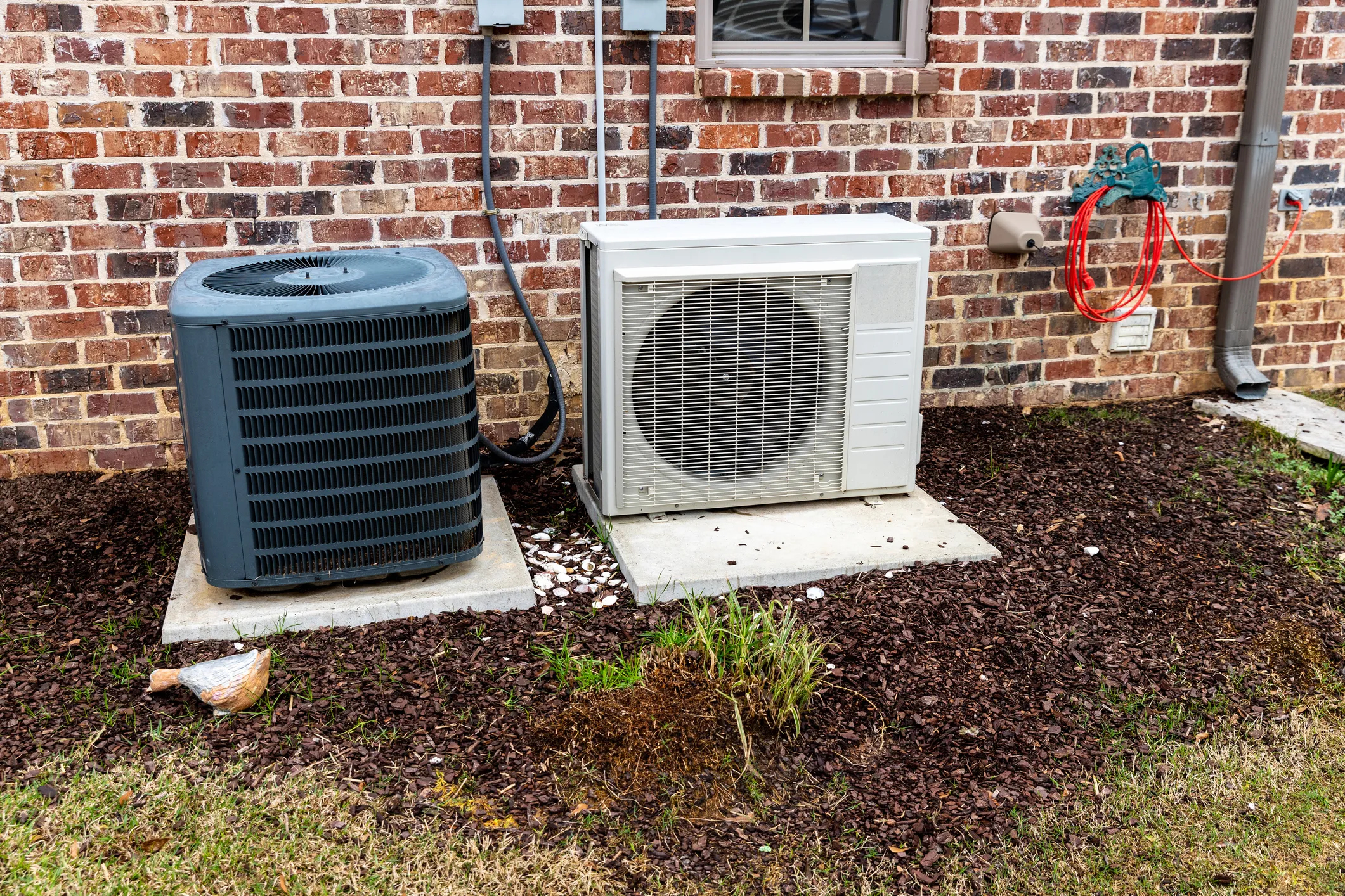 Upgrade Landscaping Around Your AC System with These Seven Tips blog image