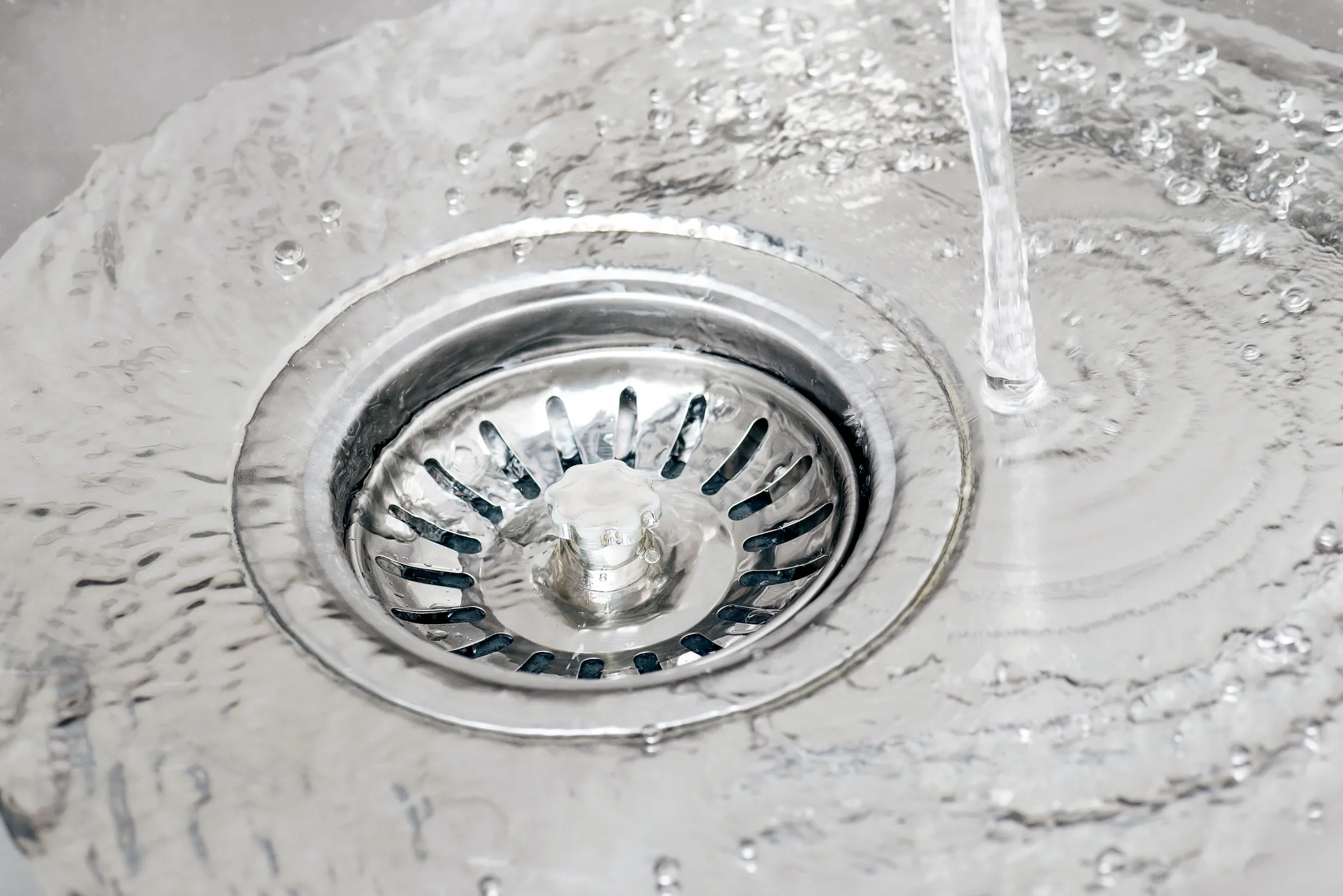 How to Clean a Smelly Drain blog image